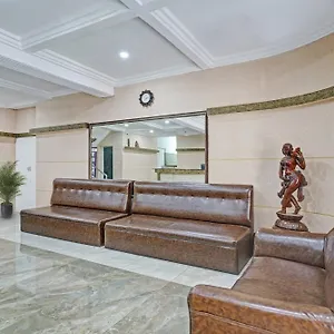 Capital O Rayan Plaza Kochi